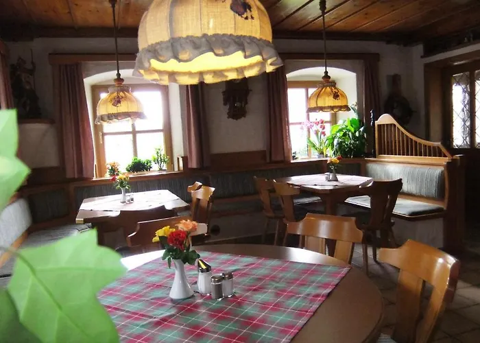 Zum Stausee Pensjonat 3*
