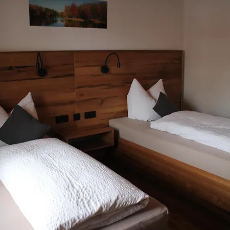 Zum Stausee Maison d'hôtes 3*