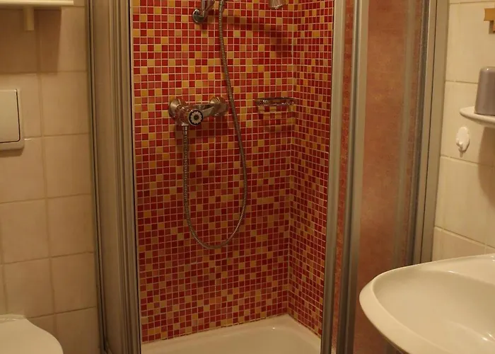 Zum Stausee 3*